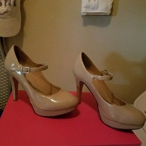 Women shoes